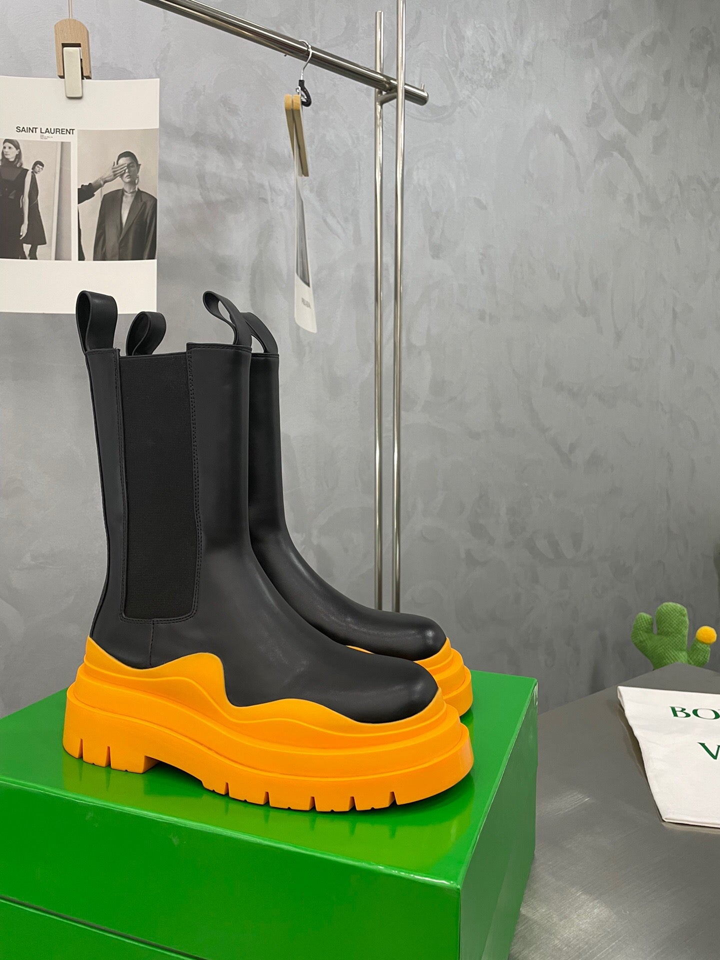 Bottega Veneta