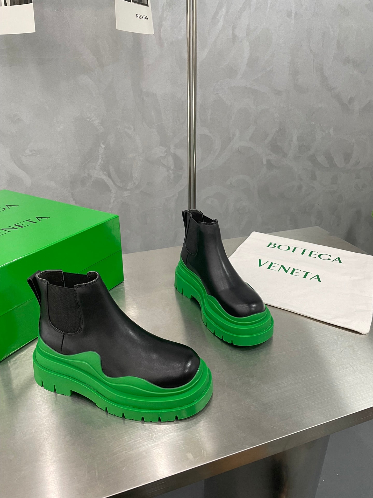 Bottega Veneta