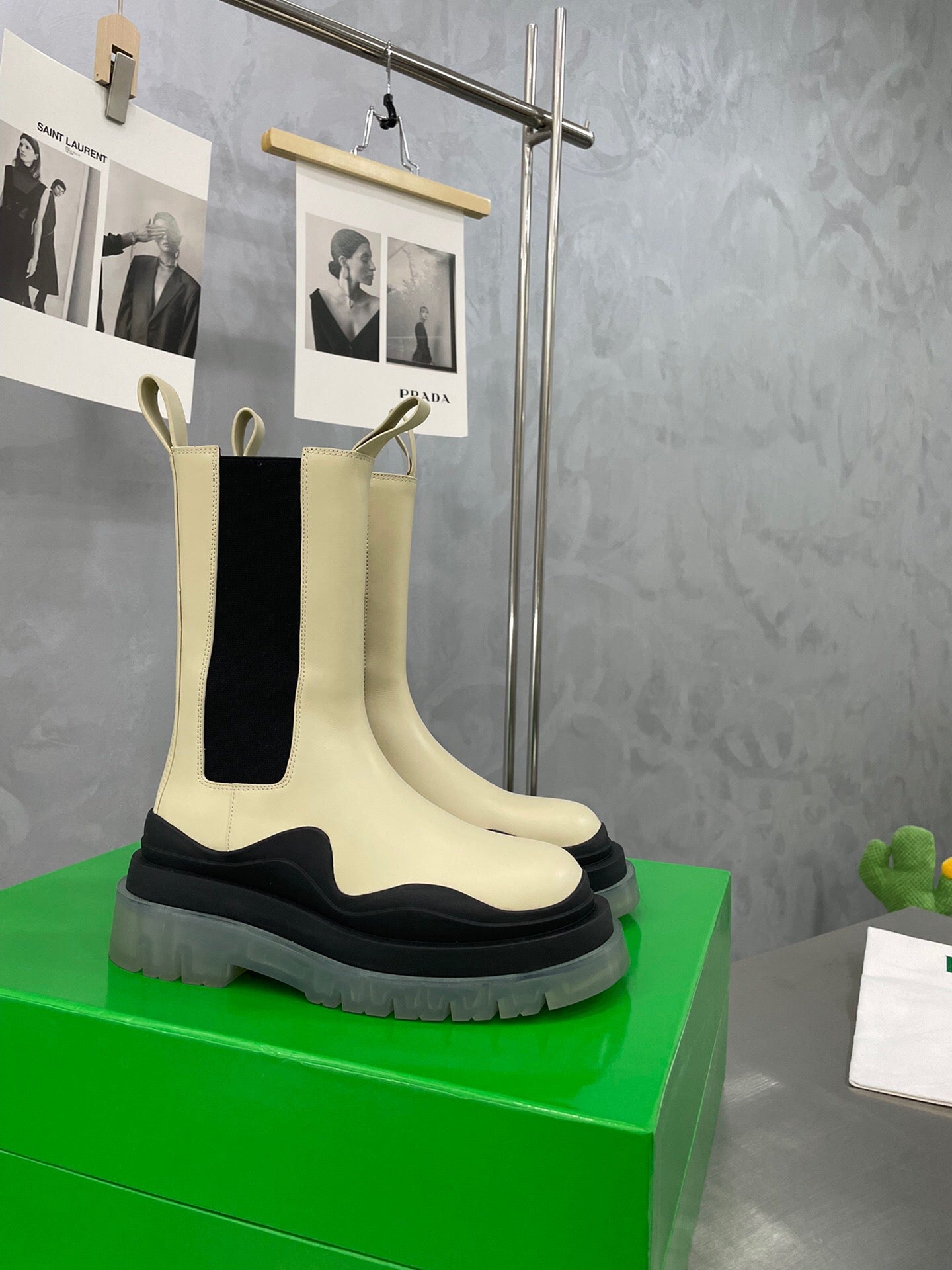 Bottega Veneta