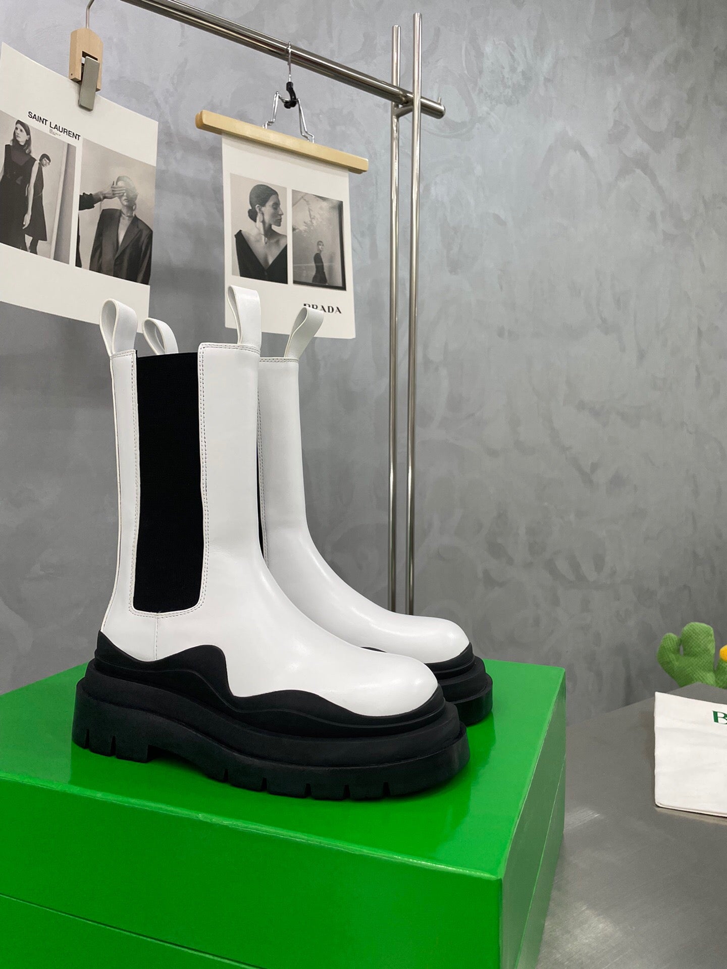 Bottega Veneta