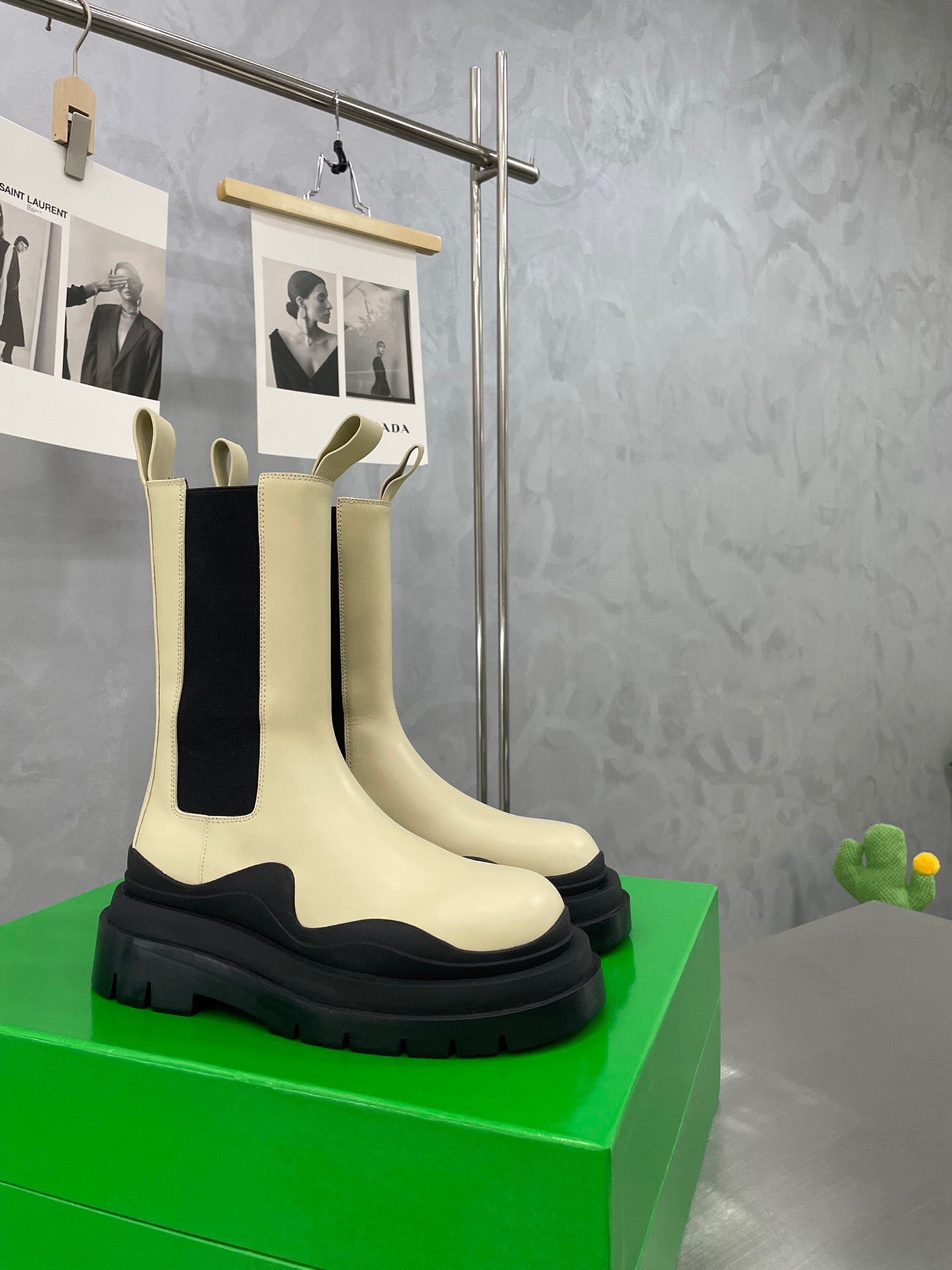 Bottega Veneta